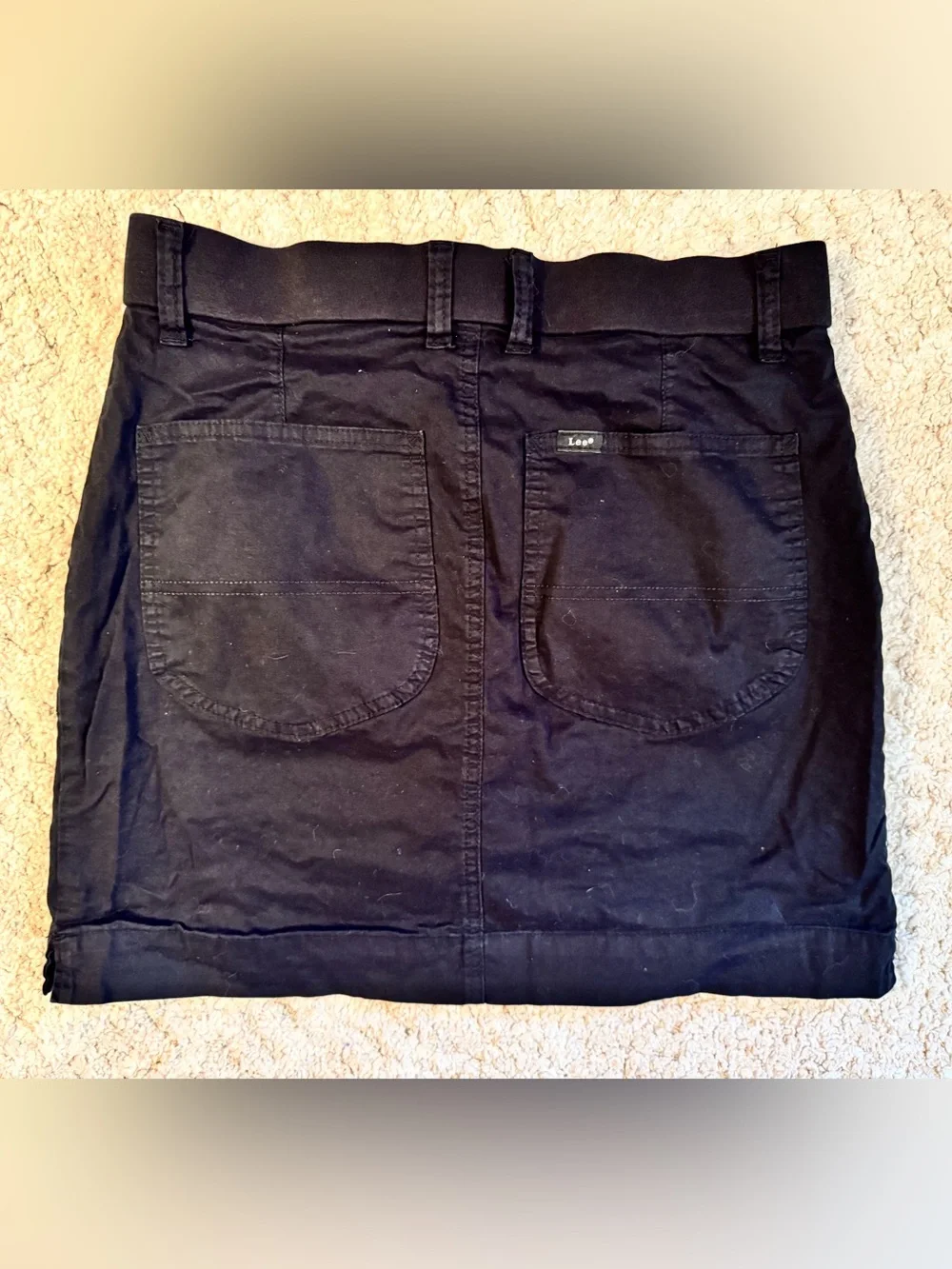 Lee denim black cargo skirt w/ mesh shorts under, size 6, EUC